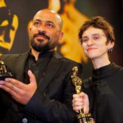 Oscar &ouml;d&uuml;ll&uuml; Filistinli y&ouml;netmenin ailesi İsrail askerlerinin saldırısına uğradı