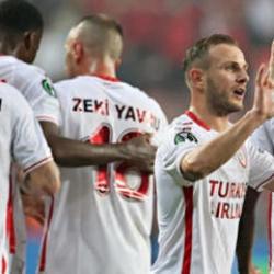 Samsunspor yeni hocası Fink'le Avrupa'da avantaj peşinde! İşte muhtemel 11'ler