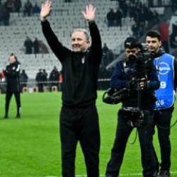 Sergen Yal&ccedil;ın'dan 'Ne iş yapıyor' eleştirilerine yanıt: 'Hep tartışılıyoruz'