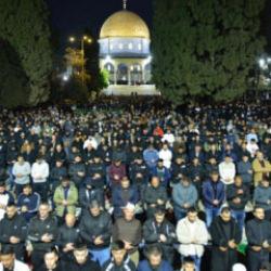 Son dakika: 100 bin kişilik meydan okuma! Mescid-i Aksa'da tarihi anlar...