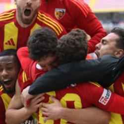 S&uuml;per Lig ekibinde galibiyet coşkusu! 'Bu yılın en &ouml;nemli 3 puanını aldık'