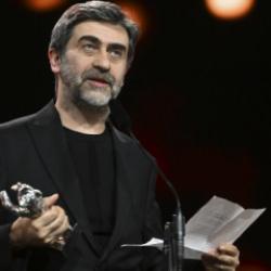 Ter&ouml;r seviciliğine gurur madalyası! Y&ouml;netmen Alper kin kustu, İmamoğlu safını belli etti