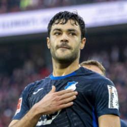 T&uuml;rk stoperin gol&uuml; galibiyet i&ccedil;in yetmedi