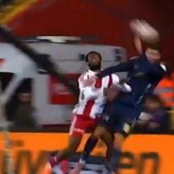 Antalya'da g&ouml;zler hakeme d&ouml;nd&uuml;! Fenerbah&ccedil;e penaltı bekledi