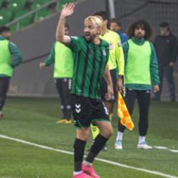 12 ma&ccedil;ta 4 kez kırmızı kart g&ouml;ren Caner Erkin kariyer rekorunu tazeledi