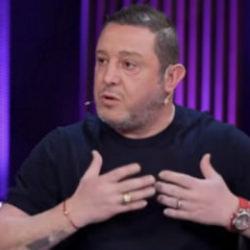 Nihat Kahveci, 'kalplerini kırdın' diyerek Fenerbah&ccedil;e'yi eleştirdi: &Ccedil;&ouml;pe attın