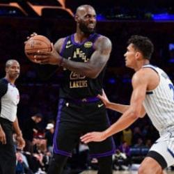  Banchero şov yaptı! Magic, deplasmanda Lakers'ı son nefeste yıktı