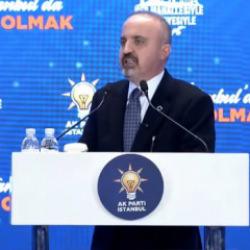 B&uuml;lent Turan'dan salonu ayağa kaldıran s&ouml;zler: Bir adamın nefsi i&ccedil;in Erdoğan'ı yormayalım