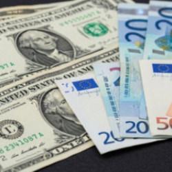 Dolar ve Euro'da g&uuml;n&uuml;n ilk fiyatları!