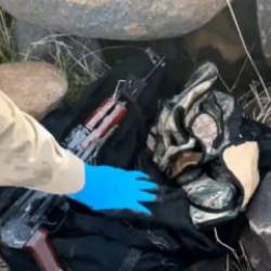 Şanlıurfa'da silah ka&ccedil;ak&ccedil;ılarına darbe: 8 g&ouml;zaltı!