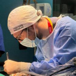 G&ouml;n&uuml;ll&uuml; doktorların sağlık seferberliği belgesele konu oldu