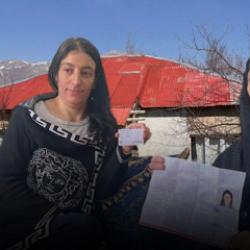 Hakkari'de 40 yıldır "vatansız kişi kimlik belgesi" ile yaşıyorlar