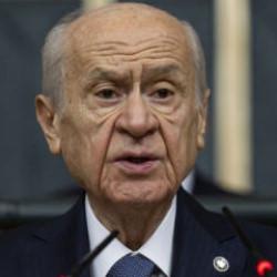 Bah&ccedil;eli'den şehit pilotun ailesine taziye mesajı