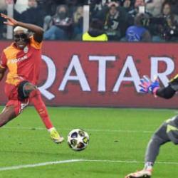 Osimhen, Juventus'un umutlarını t&uuml;ketti! Attığı golle Galatasaray tarihine ge&ccedil;ti
