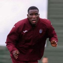 Rakipler alarmda! Trabzonspor'a yerden savunma yetmiyor