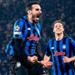 Şampiyonlar Ligi'nde tarihi geri d&ouml;n&uuml;ş! 90+8'de atıp son 16'ya kaldılar