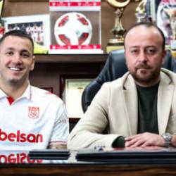 Sivasspor Başkanı: &lsquo;Rey Manaj hoca olmak istiyor&rsquo;