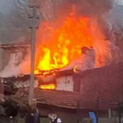 Soba faciası yaşlı &ccedil;ifti ayırdı