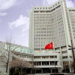 Dışişleri Bakanlığı: 24 saat acil durum hatları a&ccedil;ık!