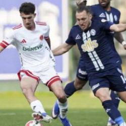 1. Lig ma&ccedil;ında galibiyete ilk yarıda uzandılar