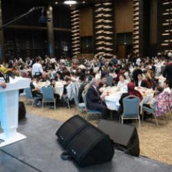 Konya'da D&uuml;nya Yetimler G&uuml;n&uuml;'nde kardeşlik iftarı yapıldı 