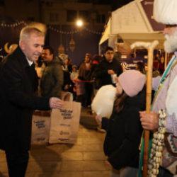 Bağcılar&rsquo;da &ldquo;Ramazan&rsquo;ın 15'i&rdquo; coşkuyla karşılandı 