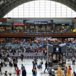 Sabiha G&ouml;k&ccedil;en Avrupa'nın zirvesinde: En hızlı b&uuml;y&uuml;yen havalimanı