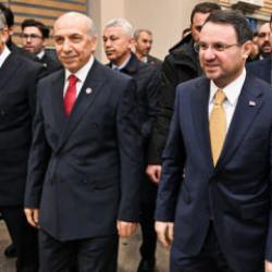 Adalet Bakanı Akın G&uuml;rlek, Sultangazi&rsquo;de Ramazan coşkusuna ortak oldu