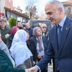 Bakan Ersoy, hemşehrileriyle iftar sofrasında buluştu