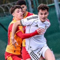 Beşiktaş derbiden Galatasaray'ı tek golle devirdi