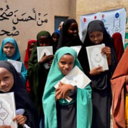 Hediyem Kur'an Olsun projesiyle Somali'de iki bin kişi Kur'an-ı Kerim'e kavuştu