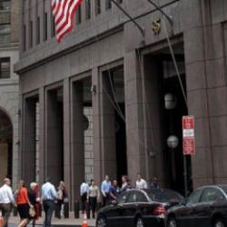 H&uuml;rm&uuml;z Boğazı'nda trafik durdu: Goldman Sachs'tan korkutan petrol senaryosu