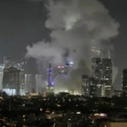 İran dev misilleme başlattı! İsrail'de sirenler &ccedil;alıyor, sığınaklara ka&ccedil;ıyorlar...