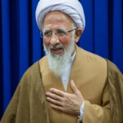 İran'dan dikkat &ccedil;eken fetva: "Siyonistlerin kanını d&ouml;kmek farzdır"