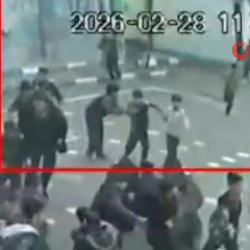 İran&rsquo;da 1 &ouml;ğrencinin hayatını kaybettiği saldırının g&ouml;r&uuml;nt&uuml;leri ortaya &ccedil;ıktı