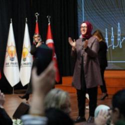 AK Parti Kadın Kolları iftarda buluştu: İstanbul Y&uuml;zyılı&rsquo;nı yeniden yaşatacağız