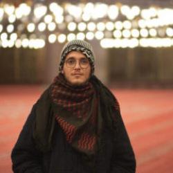 İspanyol gen&ccedil;, Filistin direnişinden etkilenip M&uuml;sl&uuml;man oldu