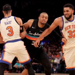 Knicks, Spurs'u parkeden sildi! 11 ma&ccedil;lık galibiyet serisi bitti