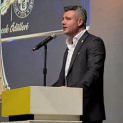 Sadettin Saran: Biraz fazla dağılıyoruz