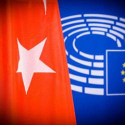 Savaşın eşiğindeler! T&uuml;rkiye'yi ilgilendiren kararı aldılar! "&Ouml;nemli bir adım"