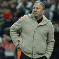 Sergen Yal&ccedil;ın'dan hakem tepkisi! Adeta ateş p&uuml;sk&uuml;rd&uuml;: Bunlara kural yok!