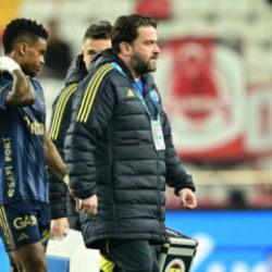 Son dakika: Fenerbah&ccedil;e'de Nelson Semedo şoku: 1 ay yok