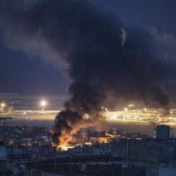 Son dakika: Savaş bir &uuml;lkeye daha sı&ccedil;radı! Acil toplantı kararı...