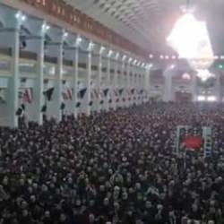 Tebriz'de binlerce kişinin katılımıyla cuma namazı kılındı