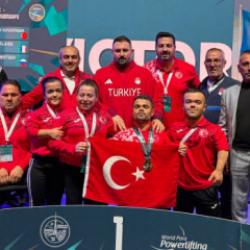 Tiflis'te bayrağımız zirvede! Milli halterci Avrupa şampiyonu