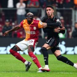 Yapay zekadan Beşiktaş-Galatasaray derbisi i&ccedil;in flaş tahmin!