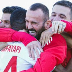 1. Lig'de 7 goll&uuml; &ccedil;ılgın ma&ccedil;! 3-0'dan 3-3 olsa da S&uuml;per Lig aşkına 90+3'te kazandılar