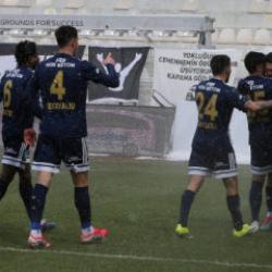 1. Lig'de 2 takım seriye bağladı! Rakiplerine gol yağdırıp şampiyonluk ateşini yaktılar