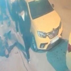 Edirne'de vicdan sızlatan olay: Yerde can &ccedil;ekişirken bakıp ge&ccedil;tikleri adam &ouml;ld&uuml;