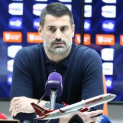 Volkan Demirel'den 1 puan vurgusu!